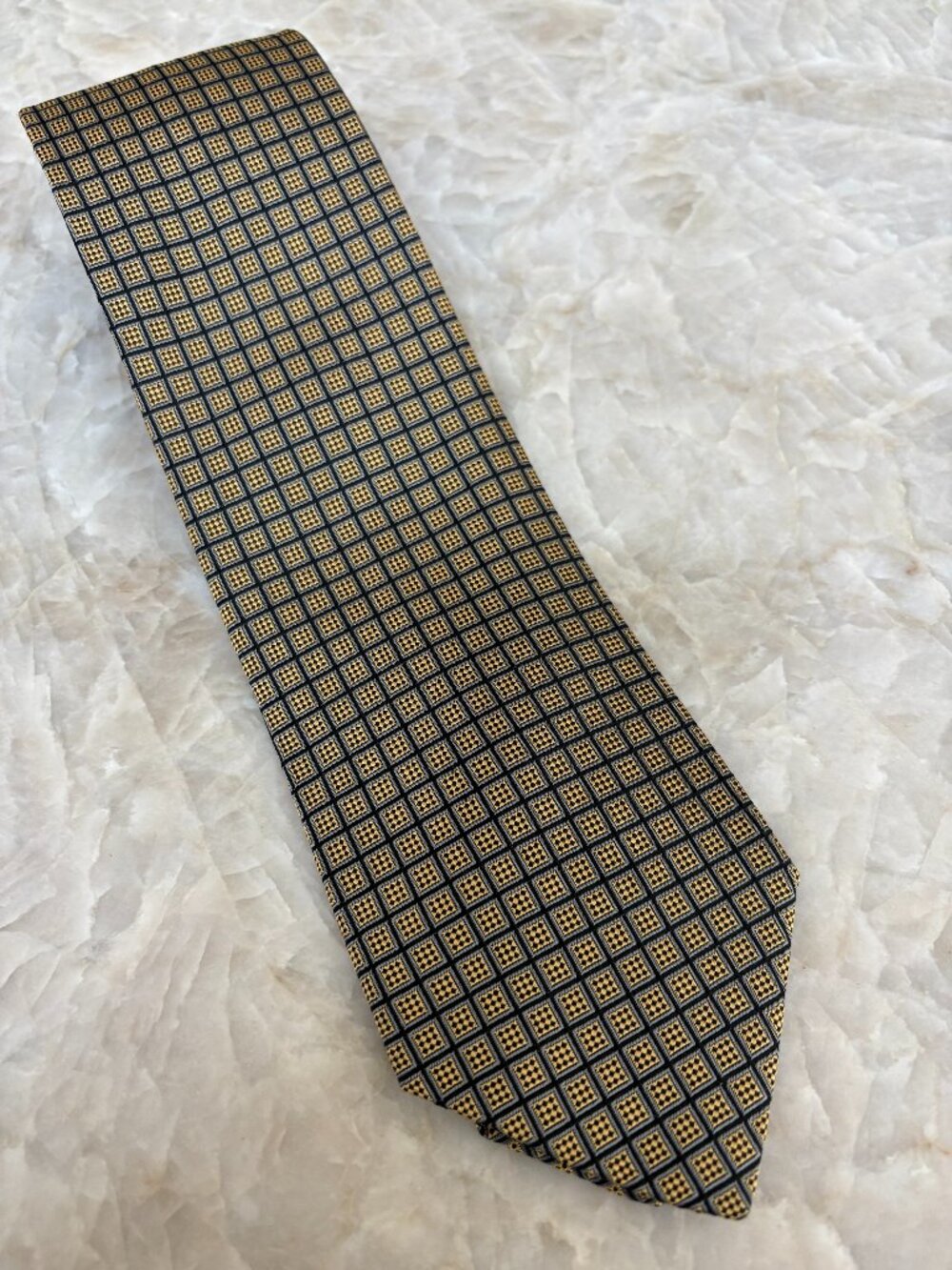 CHARVET Men's 100% Silk Necktie. Gold/Navy Geometric Pattern